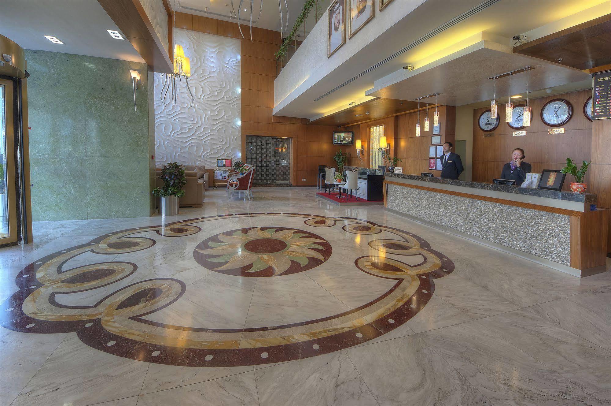 Marina View Deluxe Apart-hotel