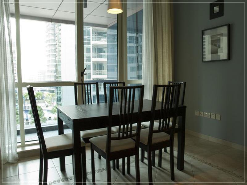 Marina View Deluxe Appart hôtel 4*
